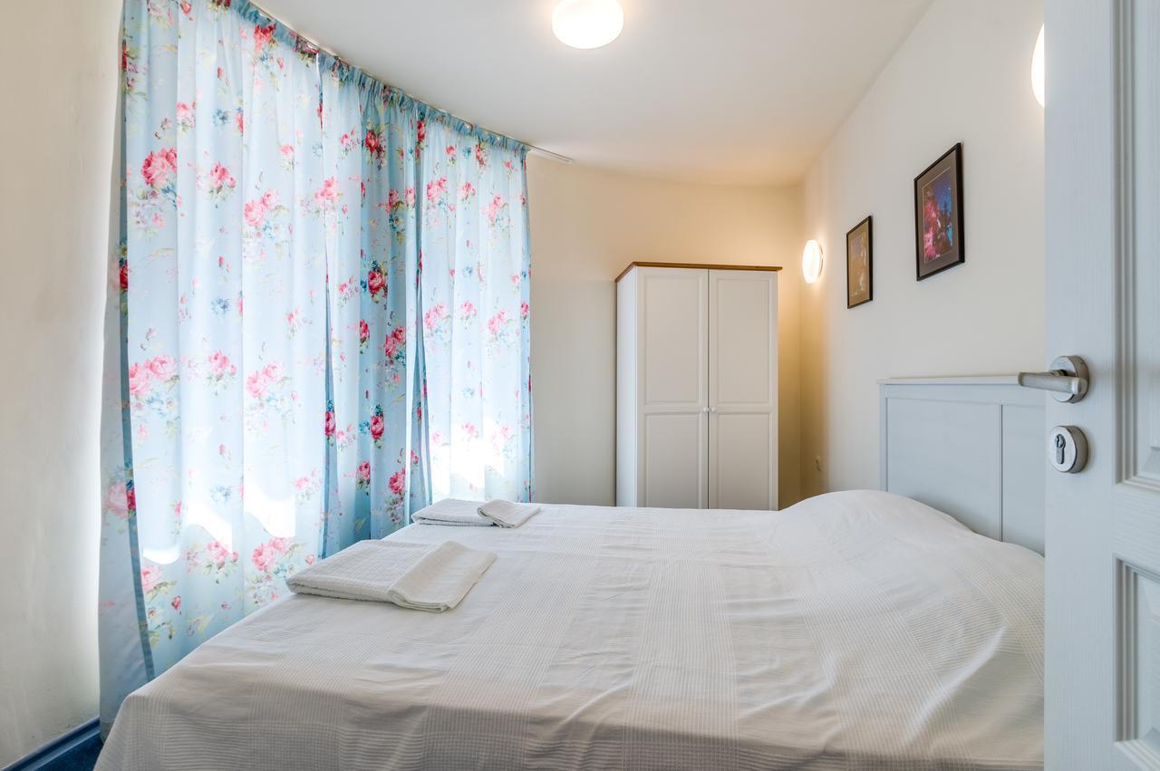 Villa White Dove โกลเดน แซนส์ ภายนอก รูปภาพ