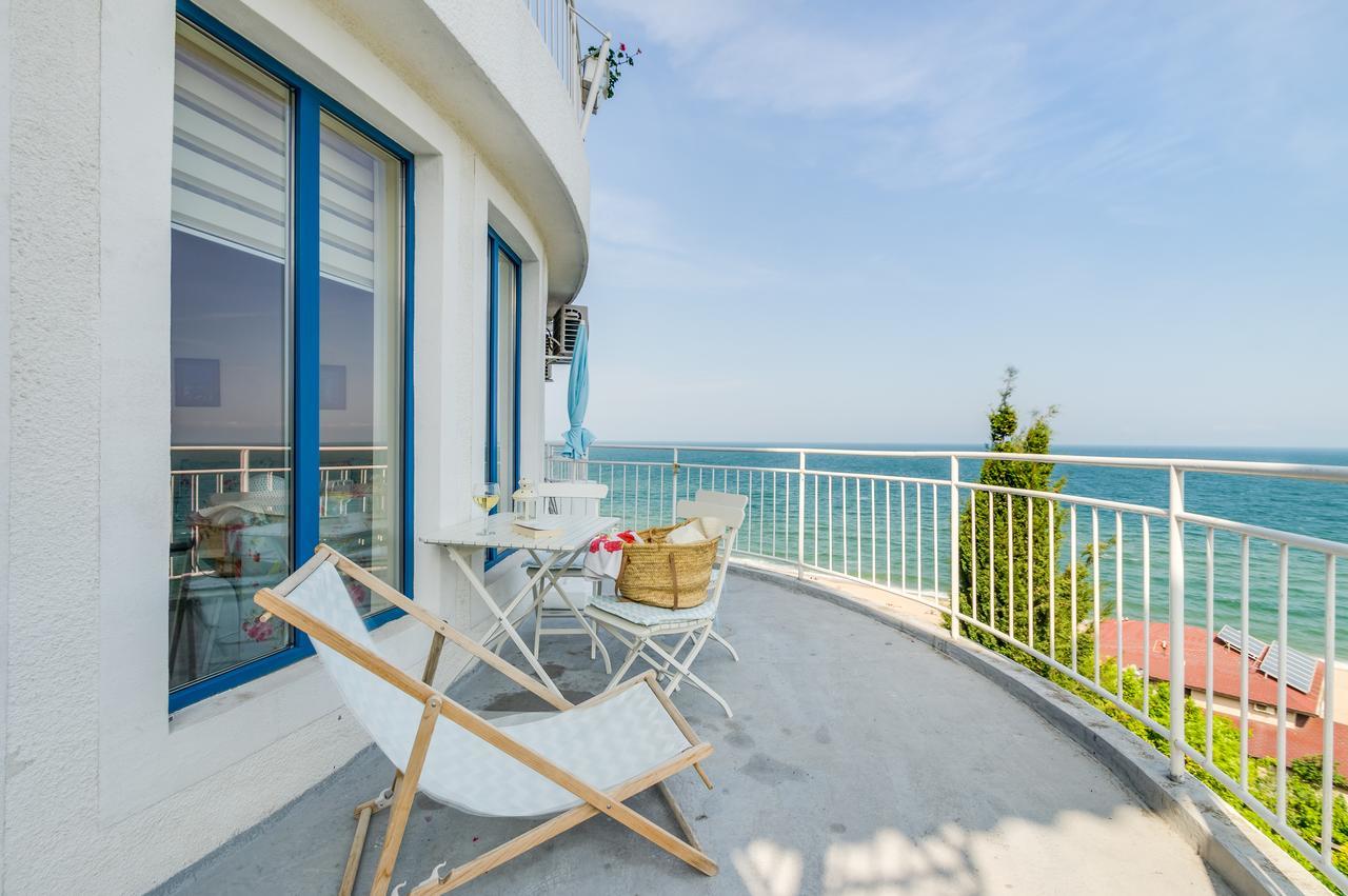 Villa White Dove โกลเดน แซนส์ ภายนอก รูปภาพ