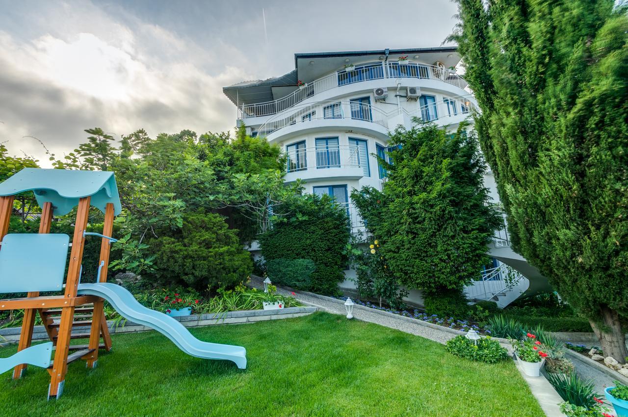Villa White Dove โกลเดน แซนส์ ภายนอก รูปภาพ